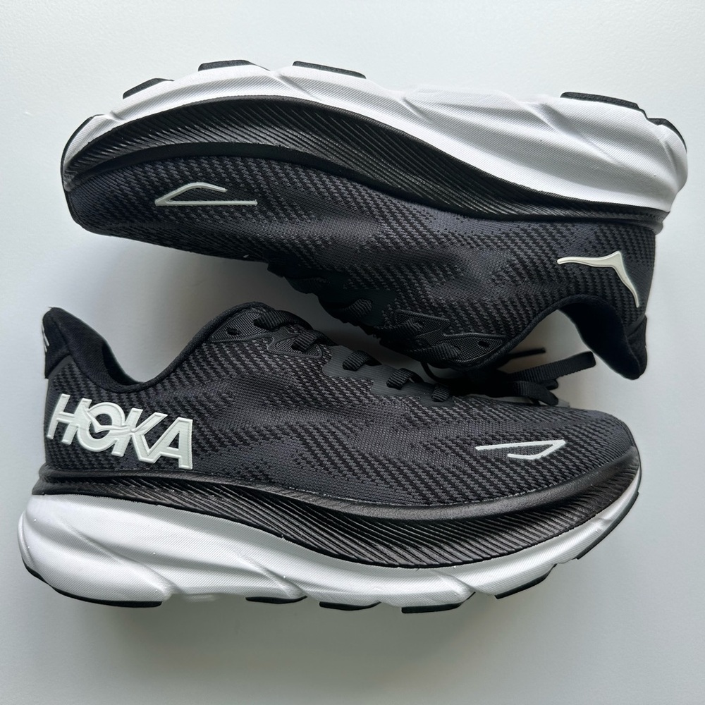 HOKA Clifton 9 shoes